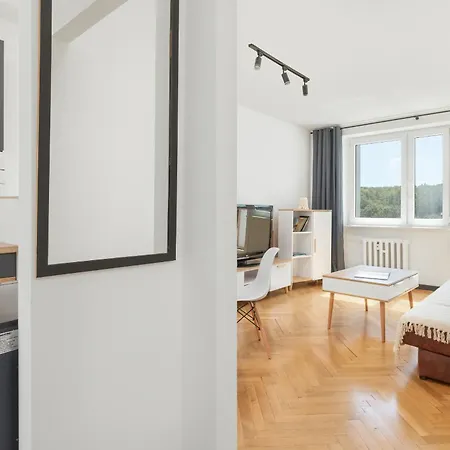 Wyspianskiego Bright & Comfortable With A Sea View By Renters Gdynia